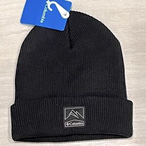 NWT Columbia Black knit Beanie new